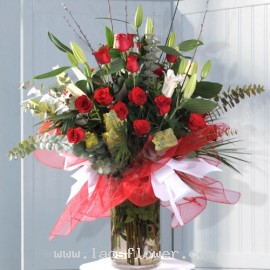 20 Red Roses & 8 White Lilies